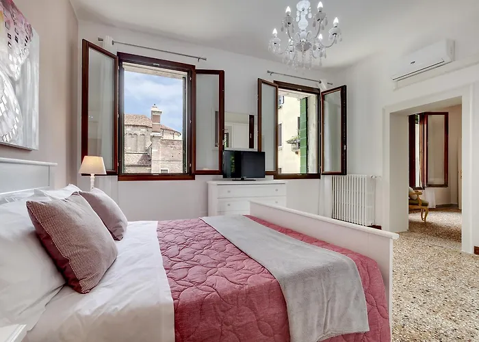Accademia Opera Deluxe By Wonderful Italy